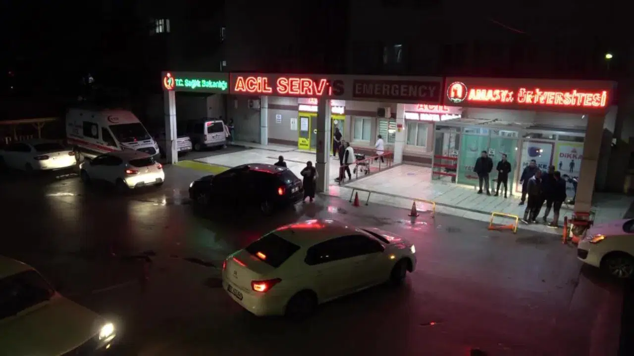 Amasya'da mevlitte verilen tavuk pilavdan yiyen 22 kişi zehirlendi