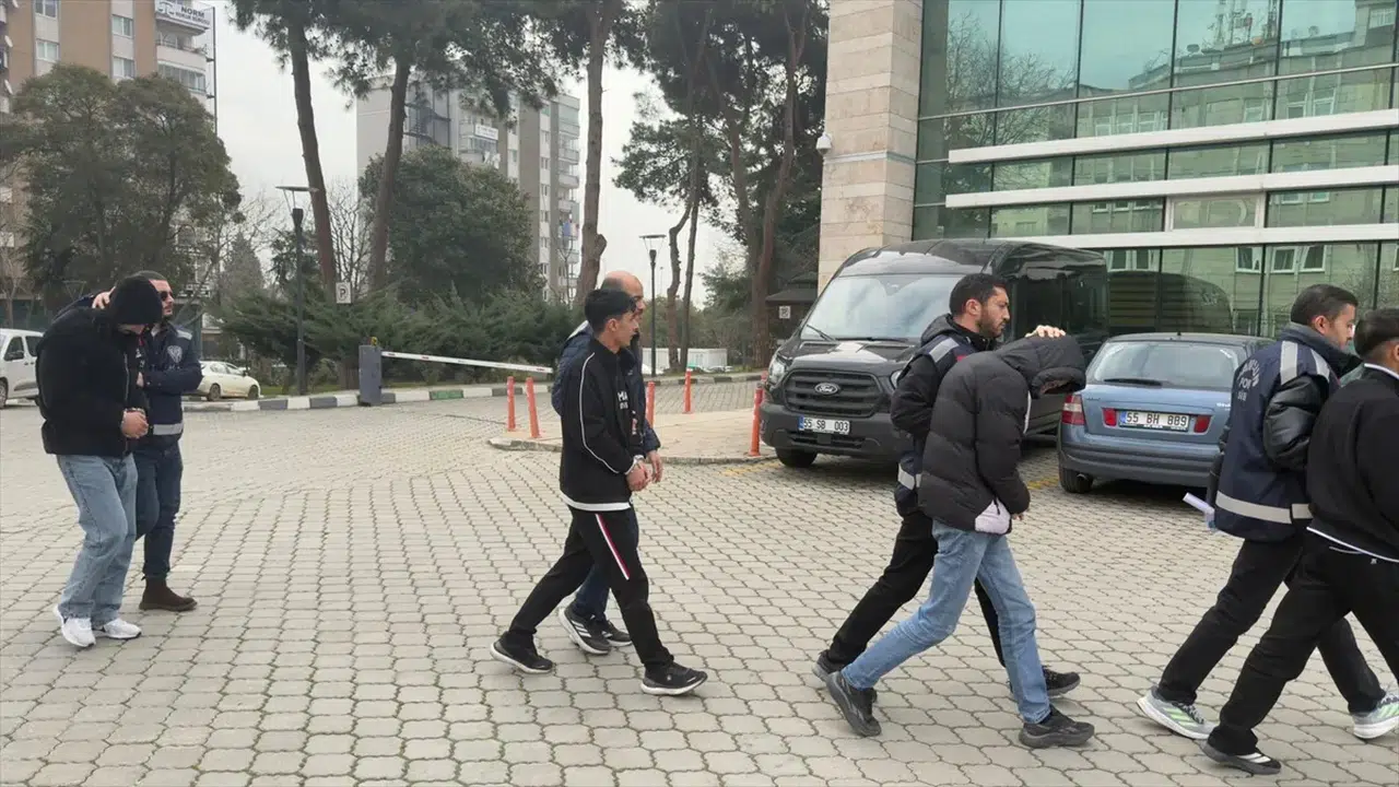 Samsun merkezli dolandırıcılık operasyonunda 5 şüpheli yakalandı