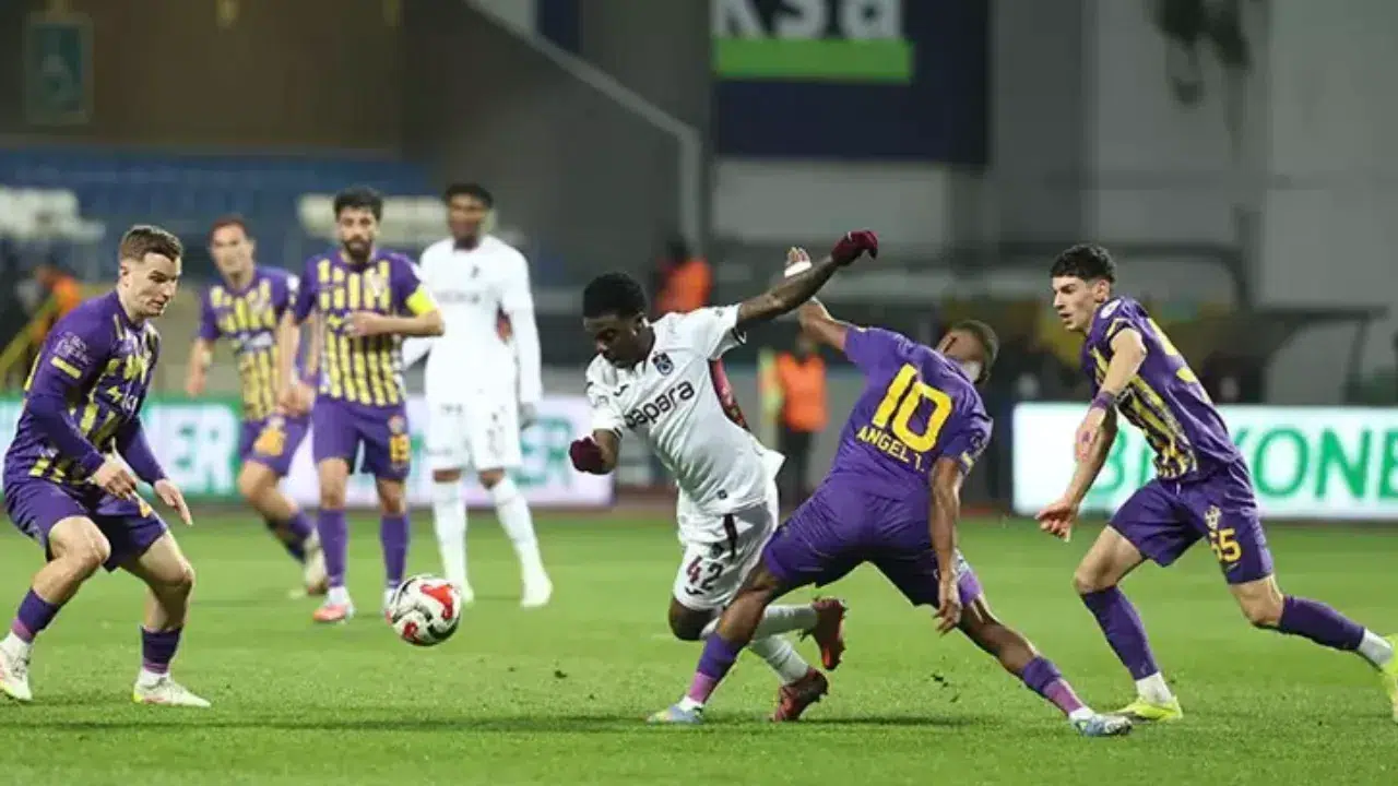 Trabzonspor’da milli gurur : 9 futbolcuya milli takımlardan davet geldi