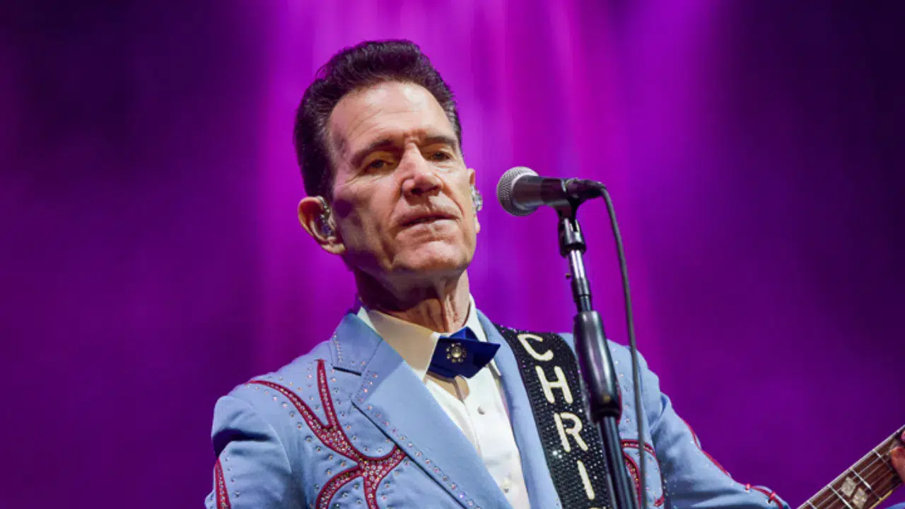 Chris Isaak Türkiye'ye geliyor! Haziran'da 3 şehirde açık hava konseri verecek