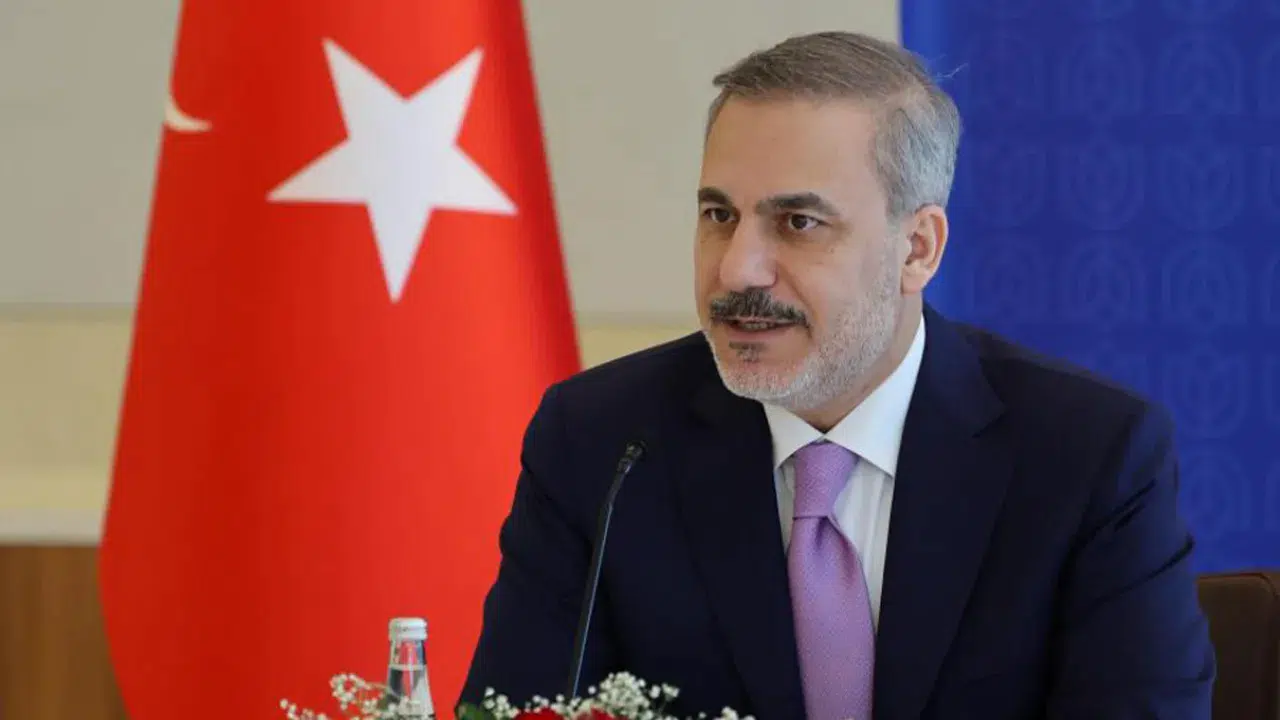 Dışişleri Bakanı Fidan, mevkidaşlarıyla görüşmeler gerçekleştirdi