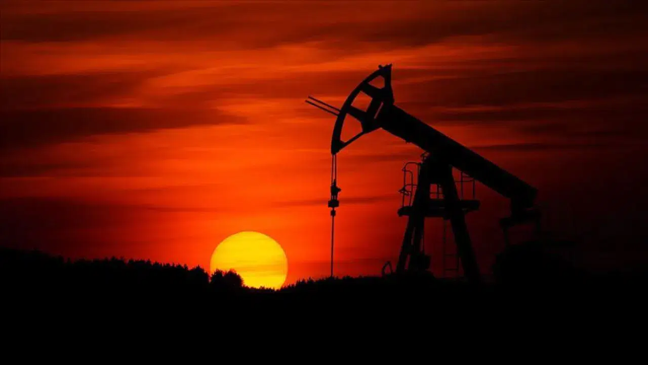 Brent petrolün varili 108,28 dolardan işlem görüyor