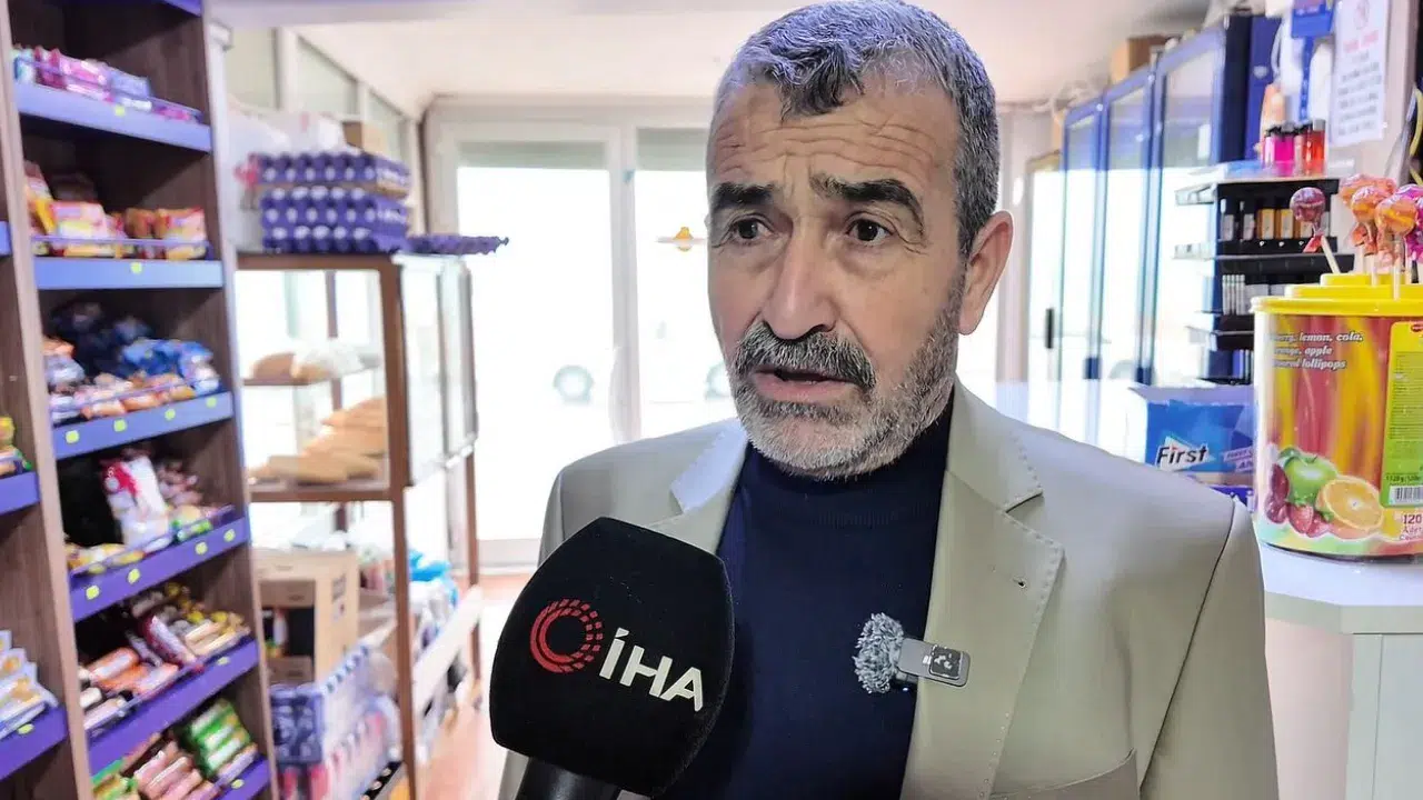 Arnavutköy'de tekel bayisinde tartışma : İş yeri sahibi havaya ateş açtı