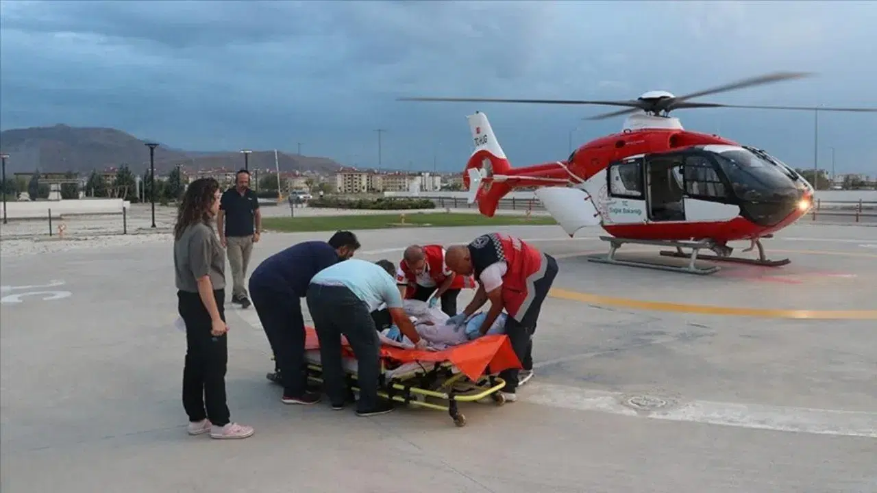 Kahramanmaraş'ta doğa yürüyüşü yapan kişi düştü : Helikopterle hastaneye kaldırıldı