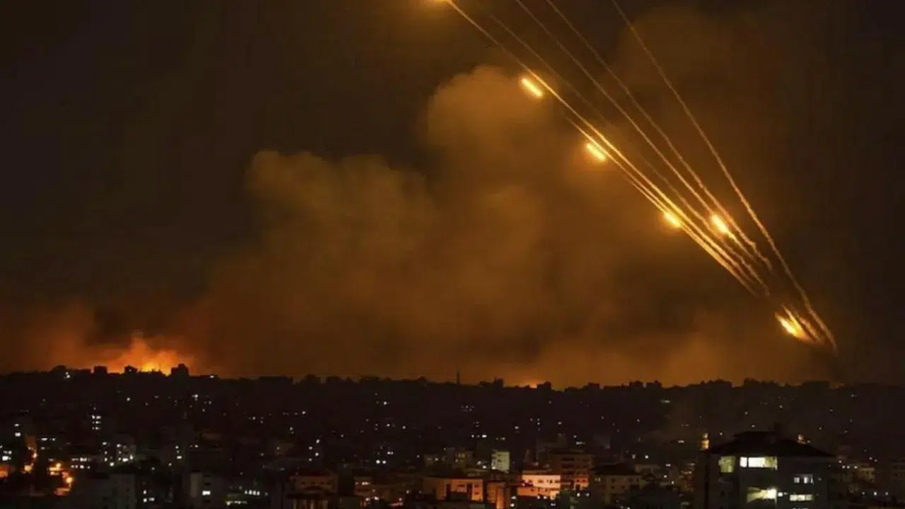 İran'ın İsrail'e füze saldırısında 58 kişi yaralandı