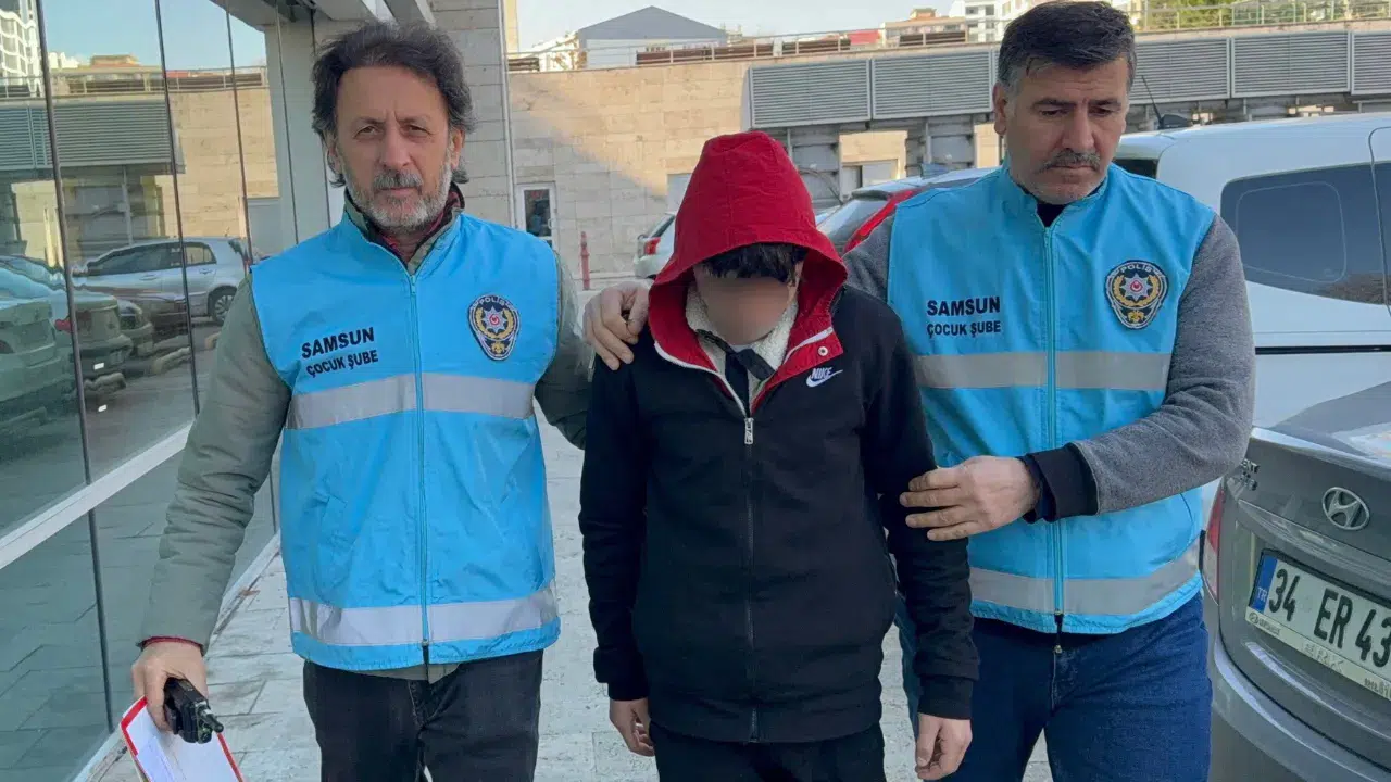 Samsun'da güvercin yüzünden kavga çıktı, 14 yaşındaki çocuk bir kişiyi bıçakladı