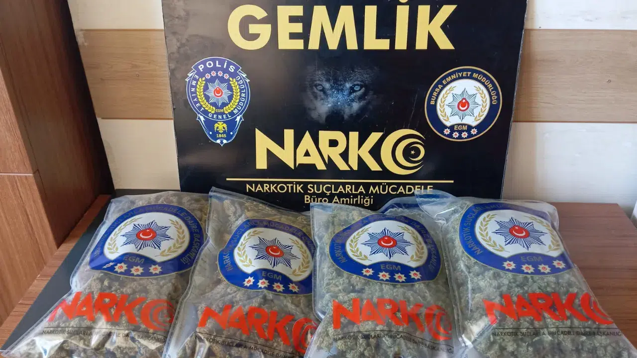 Gemlik'te uyuşturucu operasyonu : 3 kişi tutuklandı