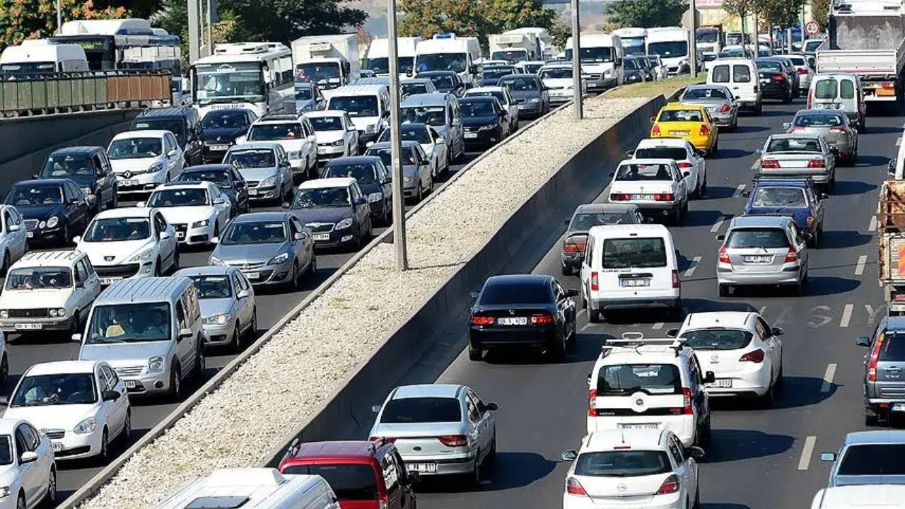 Türkiye'de elektrikli araç patlaması yaşandı : Şubat ayında %92 artış