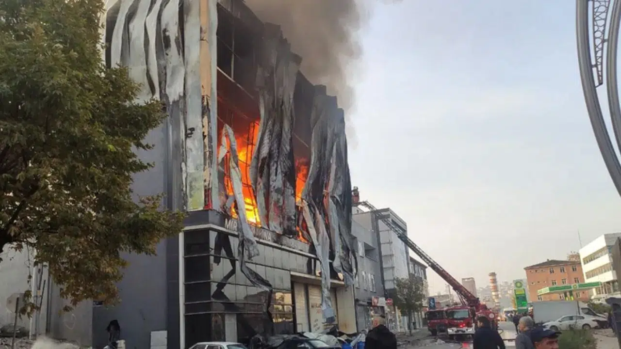 Kocaeli’de 7 kişinin öldüğü fabrika yangınıyla ilgili iddianame kabul edildi