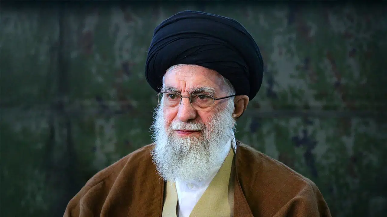 İran dini lideri Hamaney hayatını kaybetti