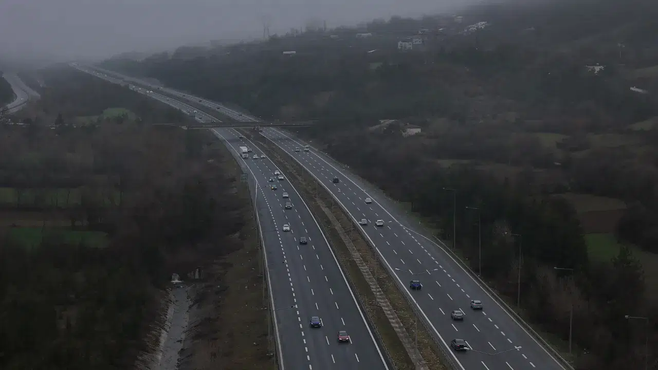 Ramazan Bayramı bitiyor : Yollarda trafik başladı