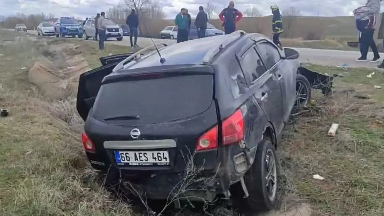 Yozgat'ta kaza : 3 kişi yaralandı