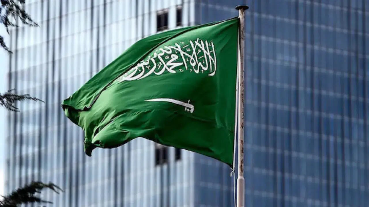 Suudi Arabistan'da 5 İHA düşürüldü