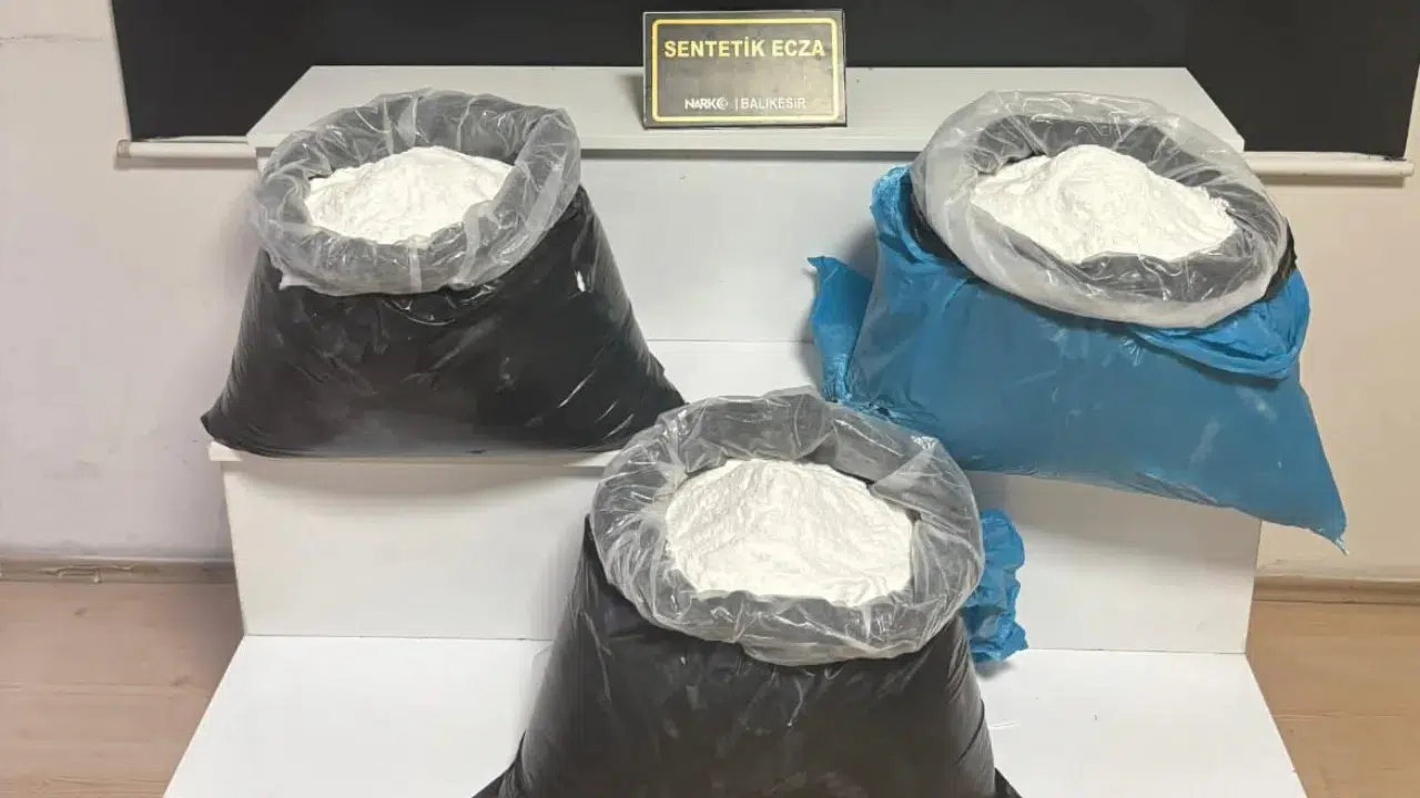 Balıkesir'de uyuşturucu operasyonu : 72 kilogram hap yakalandı