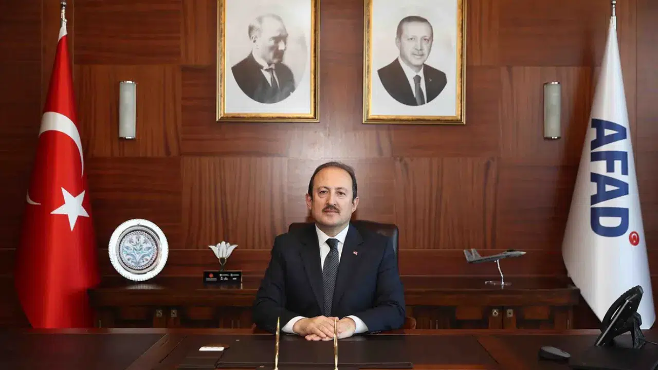 AFAD Başkanı Pehlivan Deprem Haftası verilerini açıkladı : Arama kurtarma kapasitesi 10 katına çıktı