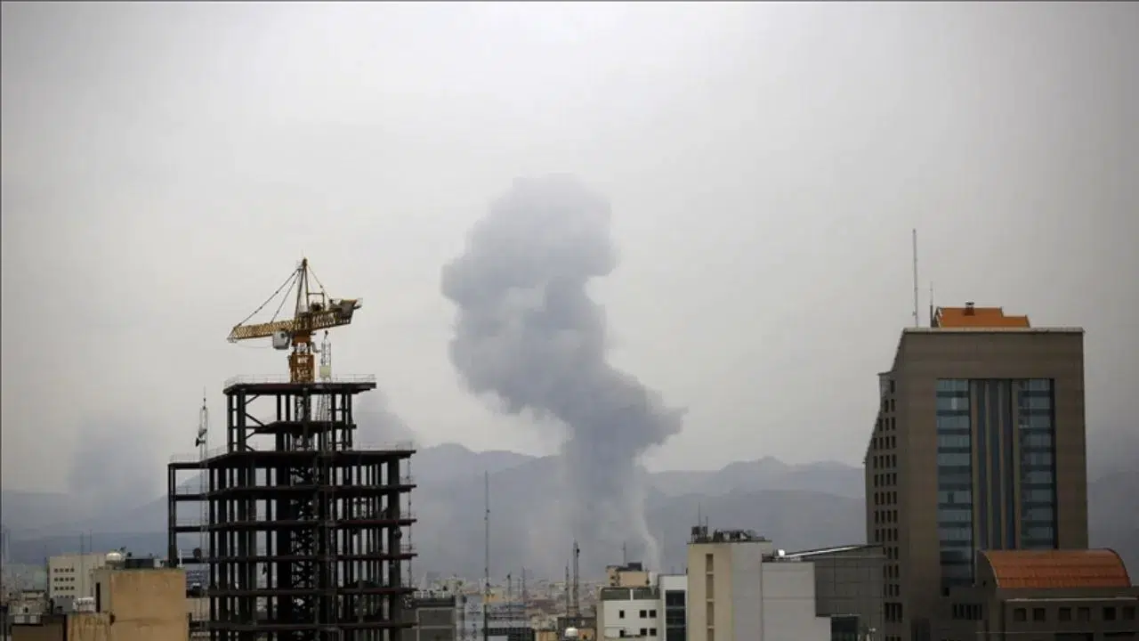 İran , İsrail'in sanayi bölgesini vurdu !