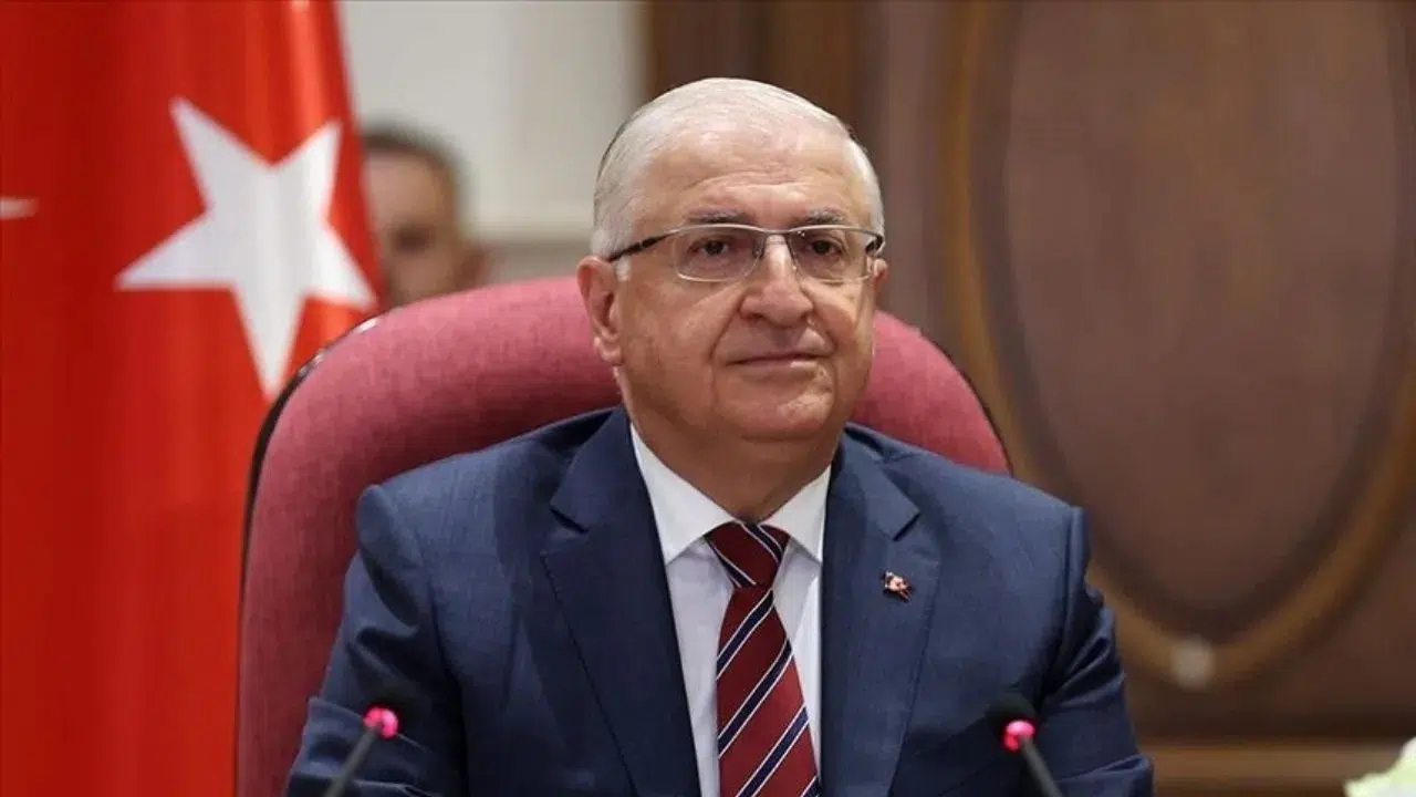 Bakan Güler'den bayram mesajı : Huzur ve güven şehitlerimiz sayesindedir