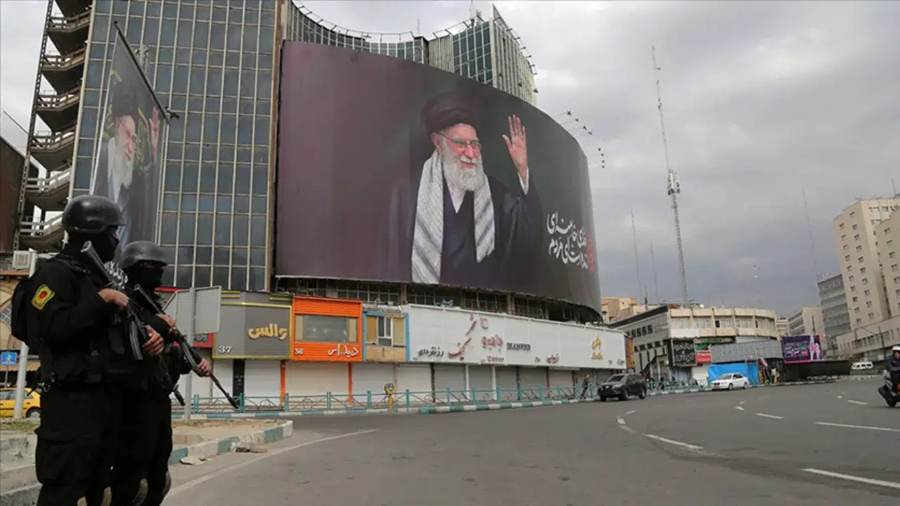 İran Uzmanlar Meclisi üyesi Muallimi: Yeni lider zamanı geldiğinde ilan edilecek