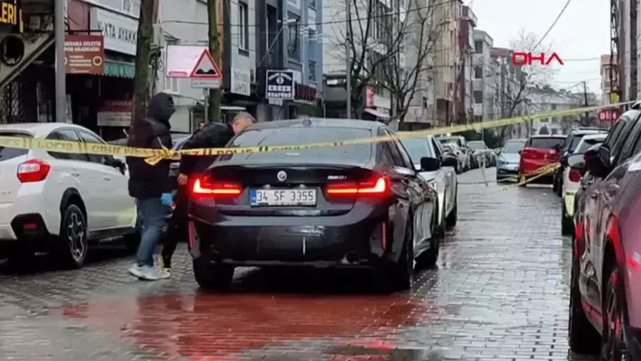 Esenyurt'ta trafikte yol verme tartışması : 1 kişi silahla vurularak öldürüldü