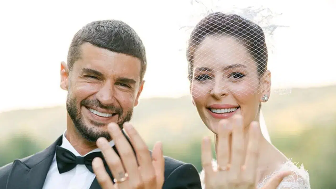 Berk Oktay ve Yıldız Çağrı Atiksoy boşanıyor mu ? Ünlü oyuncu sessizliğini bozdu