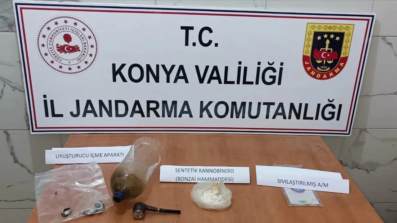 Konya'da jandarmadan uyuşturucu operasyonu : 21 tutuklama