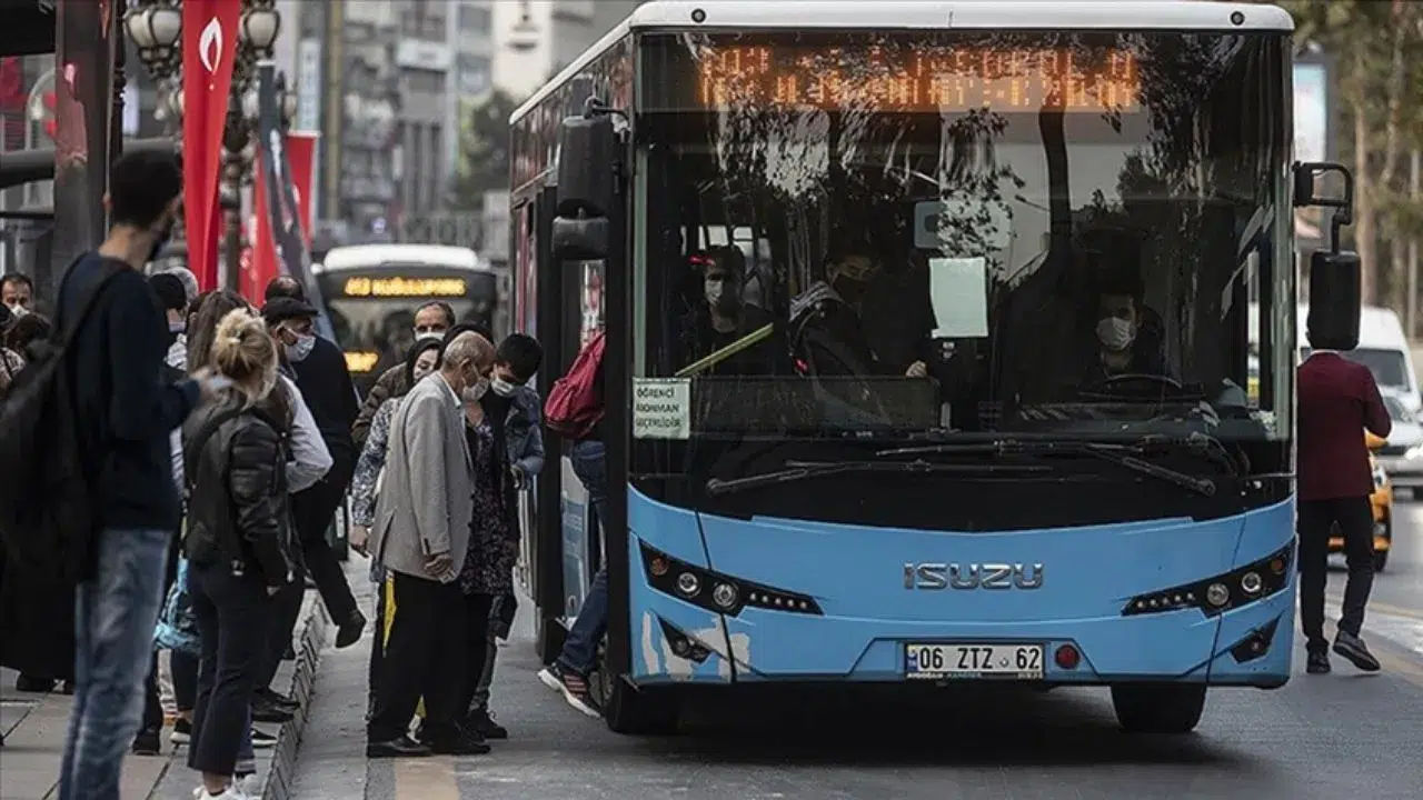 Ücretsiz toplu taşıma dönemi başladı ! İşte20 ay ücretsiz ulaşımdan faydalanacak meslekler