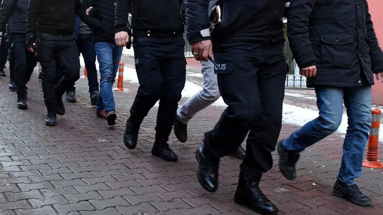 Kocaeli'de silahlı saldırı : 9 şüpheli gözaltına alındı