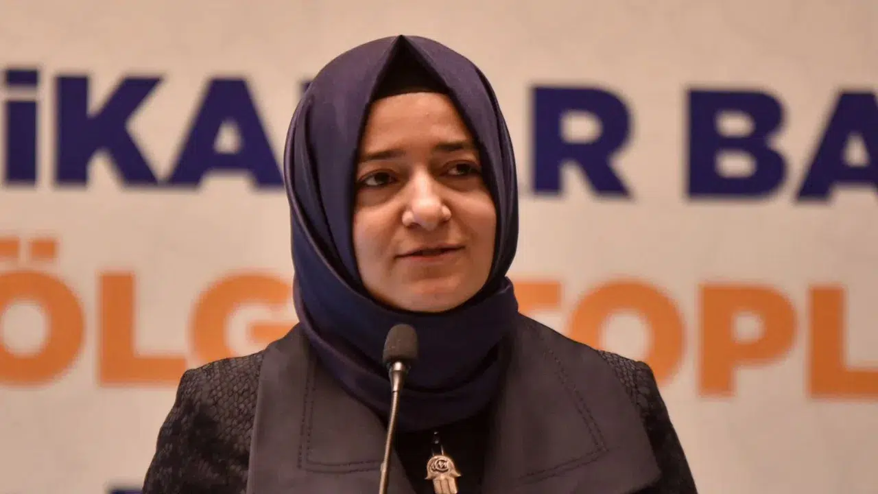 AK Parti Genel Başkan Yardımcısı Kaya : Türkiye, bütün çocuklar için mücadele veriyor