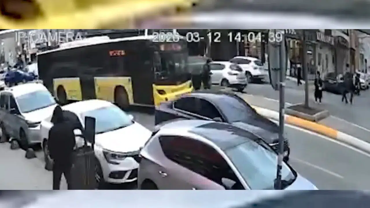 Sultanbeyli’de İETT otobüsünün çarptığı kadın hayatını kaybetti