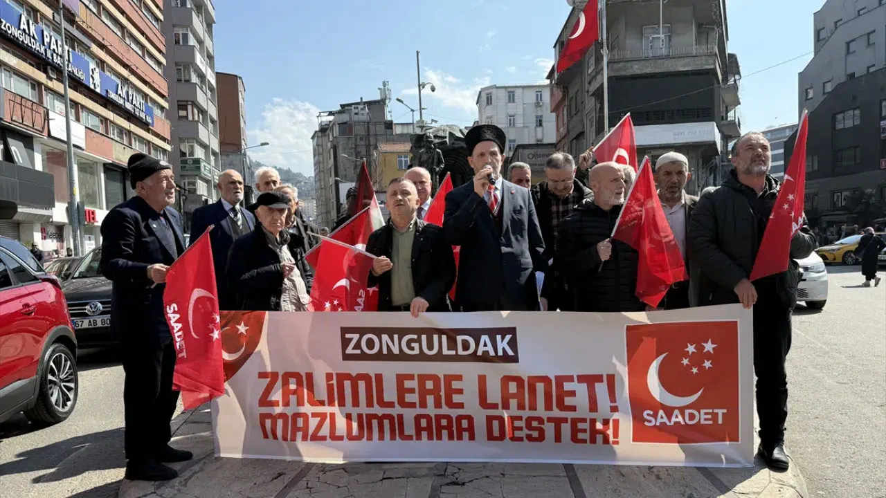 Zonguldak'ta İsrail protestosu : Kudüs özgürleşmeden dünya huzura kavuşamaz