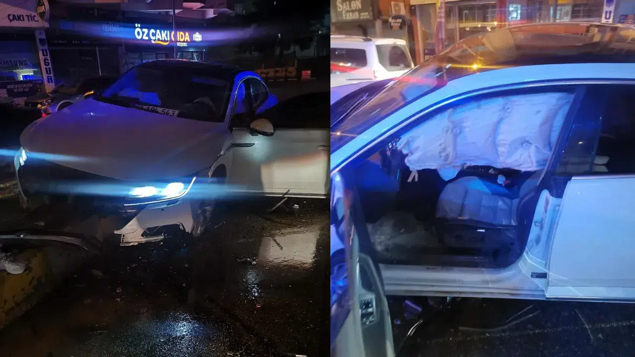 Mardin'de kaza : Otomobil refüje çarptı, 2 kişi yaralandı