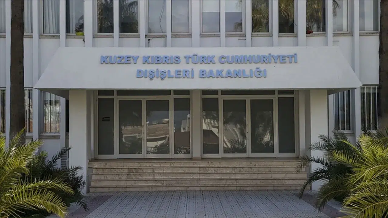 Yavru vatan Kıbrıs'tan GKRY'ye tepki : Türk gazeteciye ayrımcı muamele kınandı