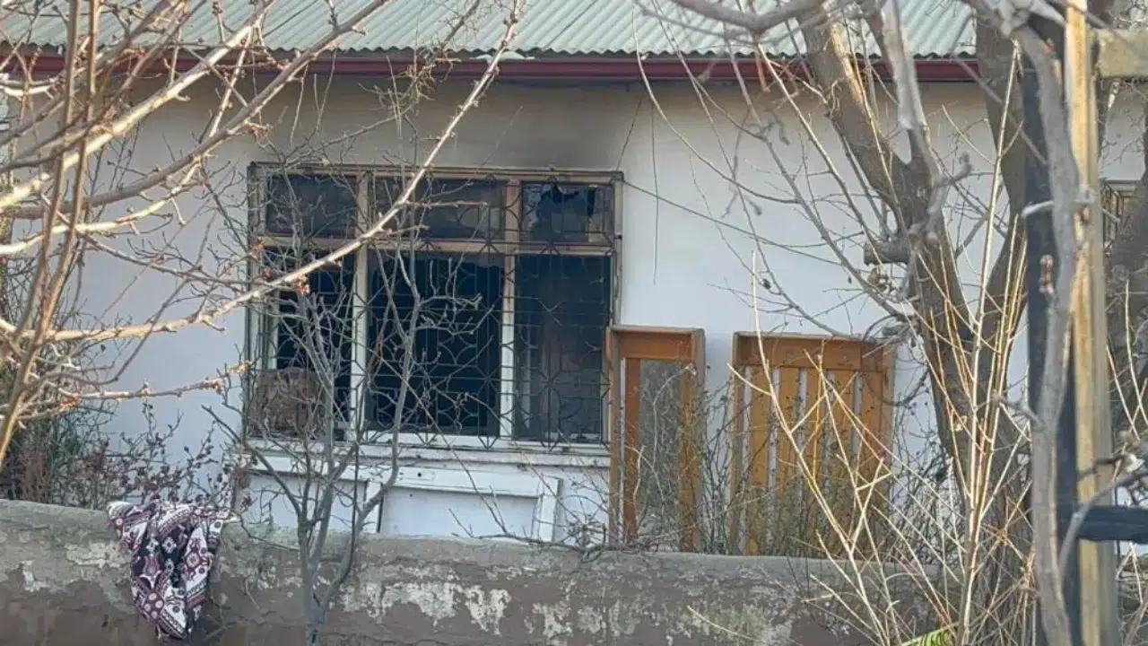 Elazığ'da müstakil evde yangın : 66 yaşındaki kadın öldü