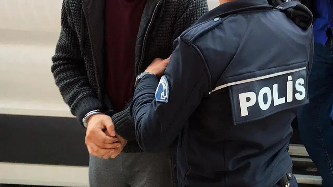 Mardin'de uyuşturucu operasyonu : 4 şüpheli gözaltında