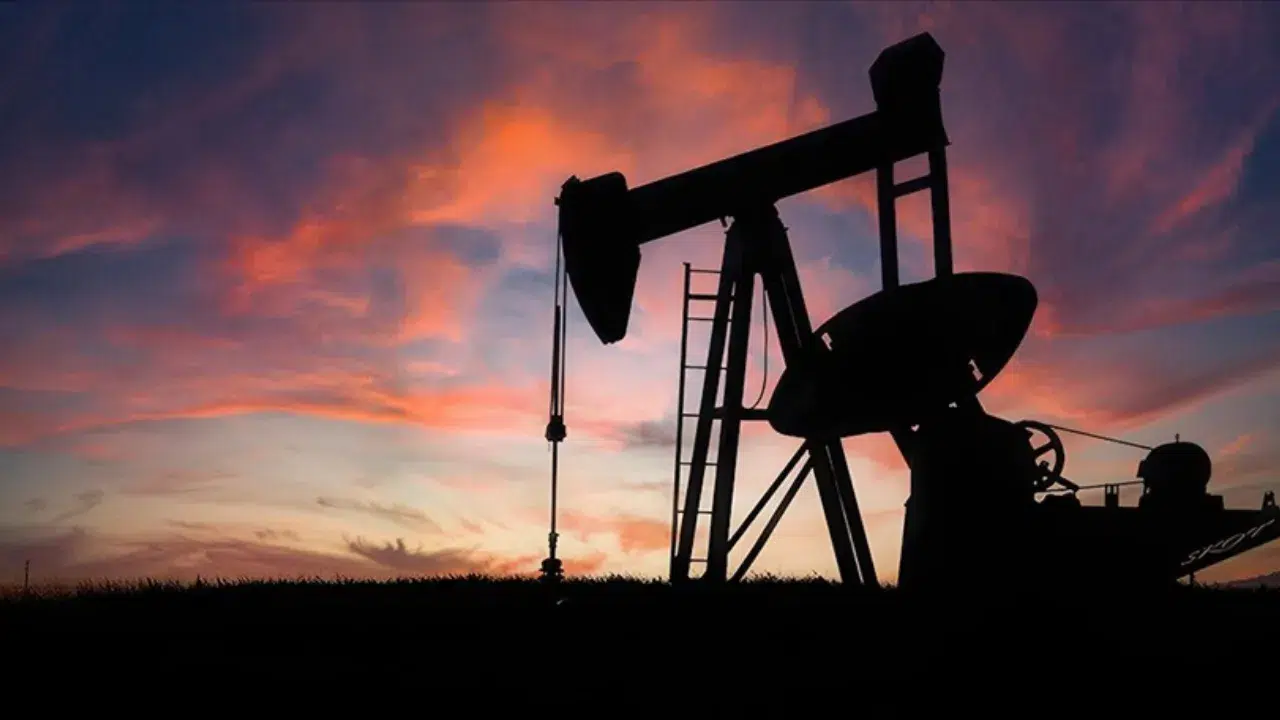 ABD'nin ticari ham petrol stokları arttı