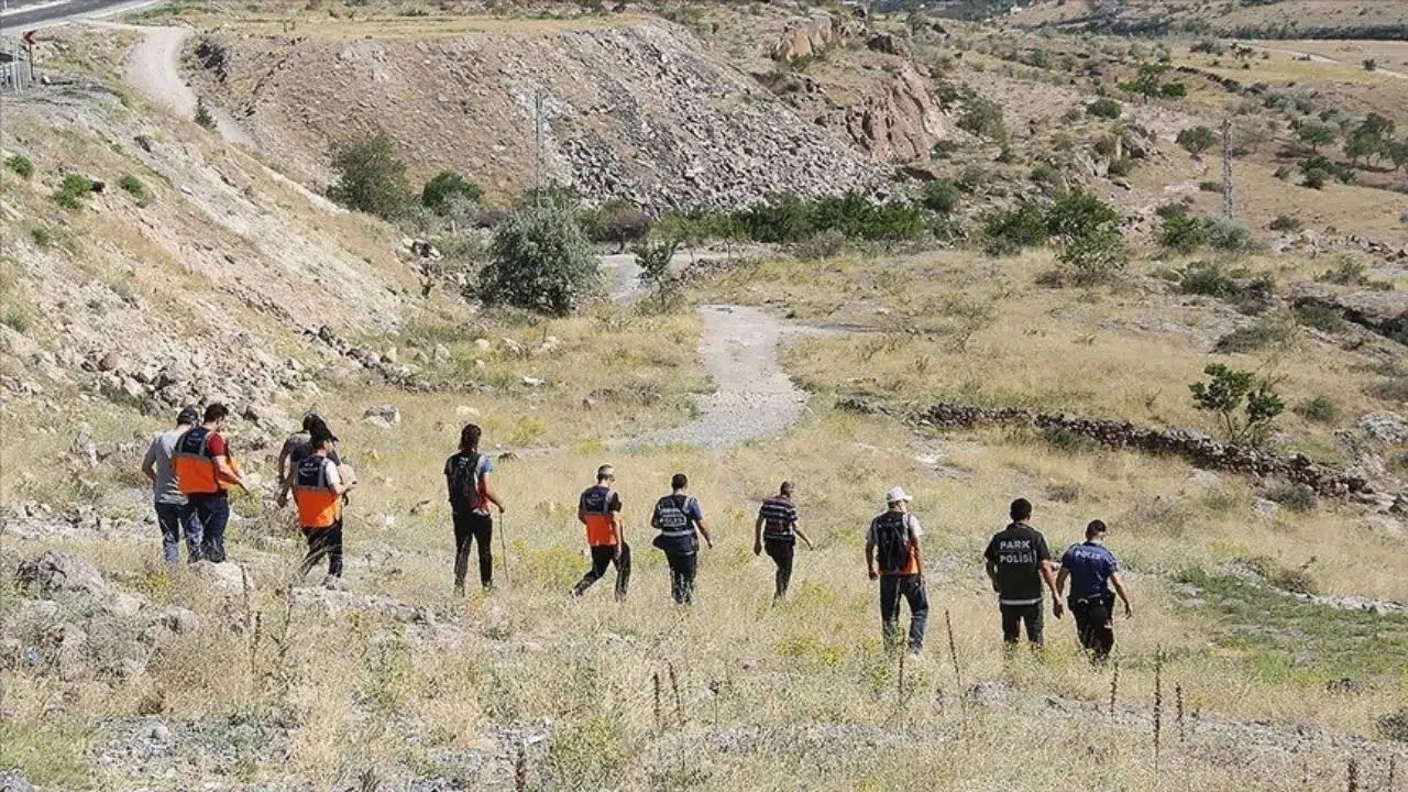 Hatay'da 19 gündür kayıplara karışan bipolar hastası gençten haber alınamıyor