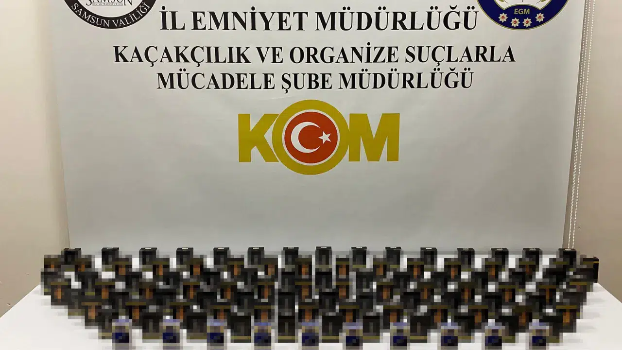 Samsun'da kaçak tütün operasyonu : 2 bin 120 makaron ele geçirildi