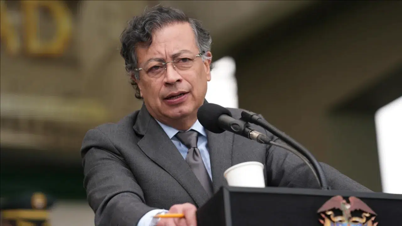 Kolombiya Cumhurbaşkanı Petro'dan Trump'a çağrı : Netanyahu ile arana mesafe koy