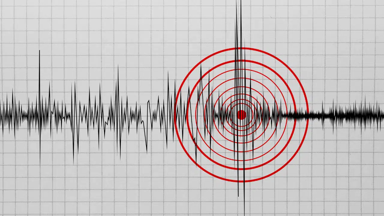 Japonya’da 7.4 büyüklüğünde deprem