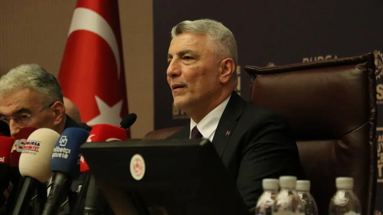 Bakan Bolat : Ekonomimiz büyüdükçe Türkiye'ye olan ilginin arttığını görüyoruz