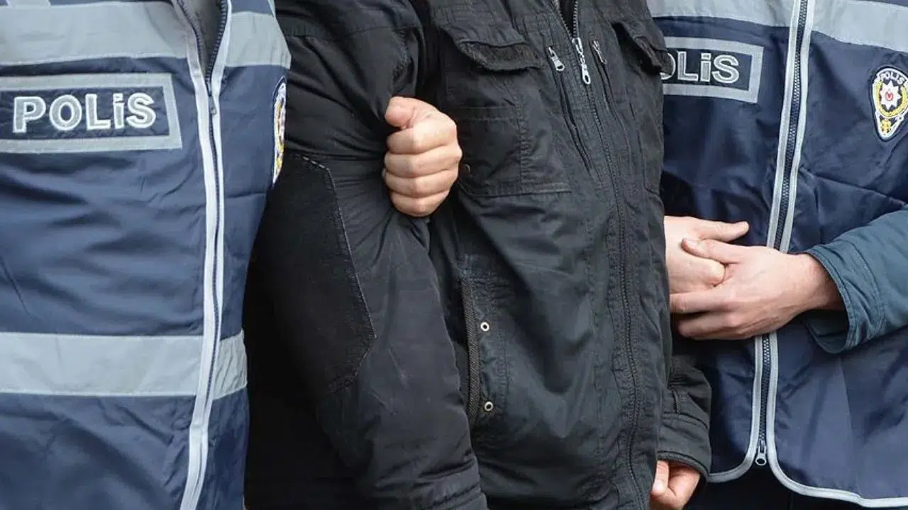 Çorum’da komşu dehşeti ! Gürültü kavgasında 2'si ağır 3 kişi yaralandı