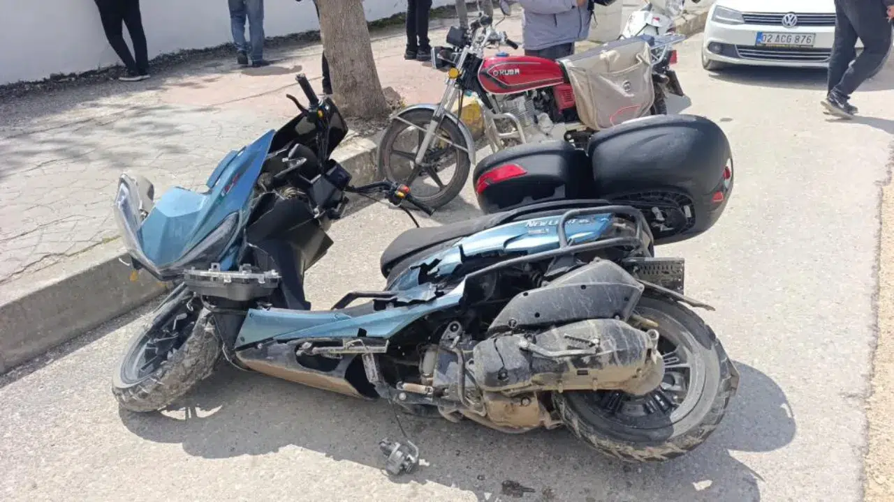 Adıyaman'da otomobilin çarptığı motosikletli, bir haftalık yaşam mücadelesini kaybetti