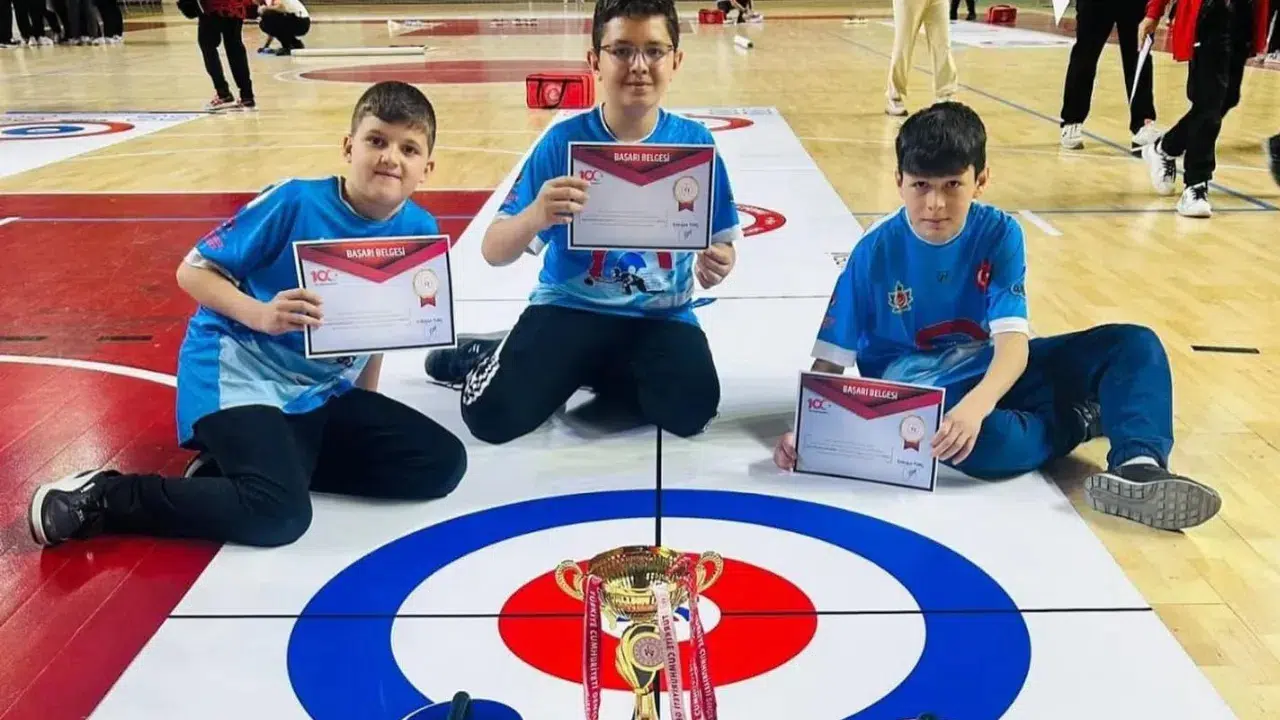 Floor Curling Küçükler Grup Şampiyonası Denizli'de düzenlenecek