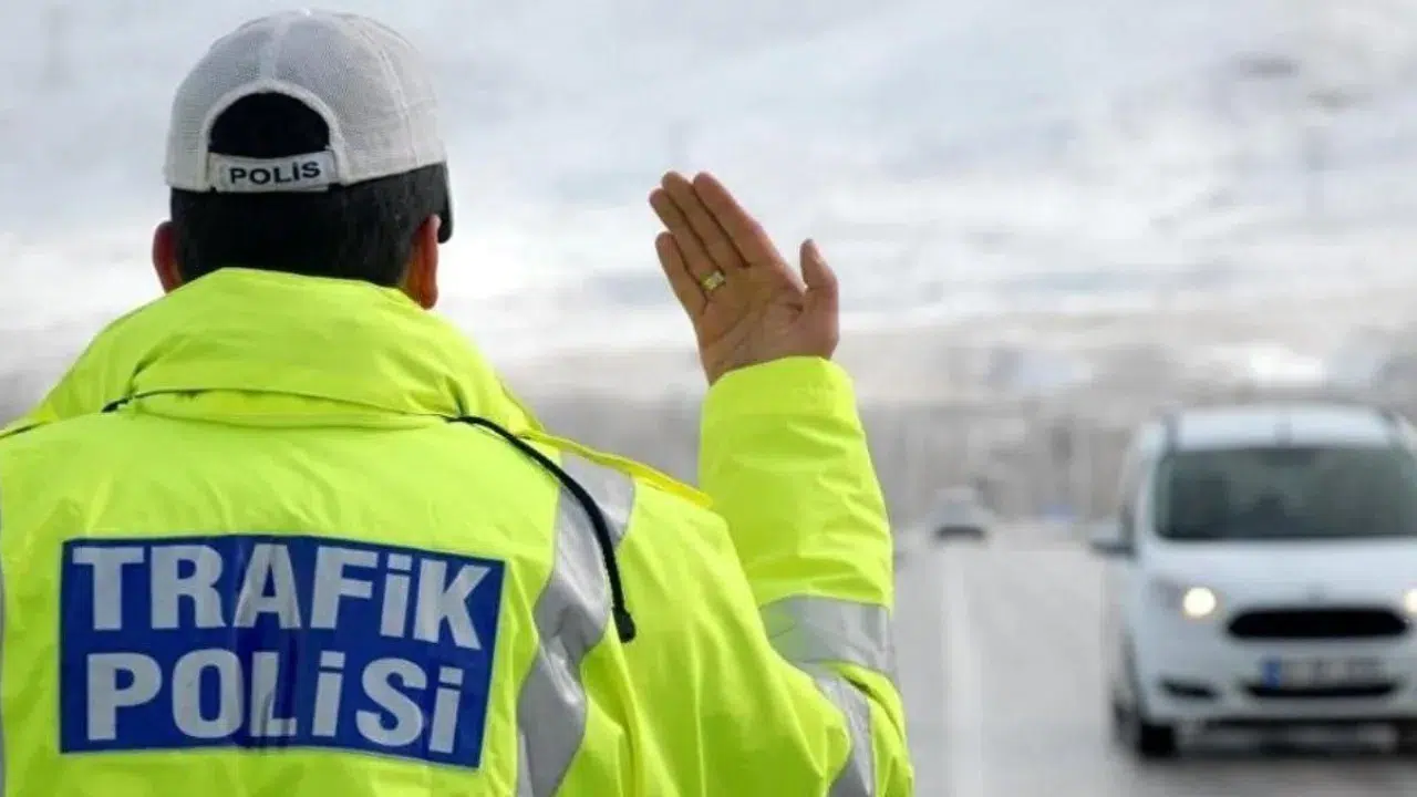 Sakarya'da abartılı egzoz cezası : 2 motosikletliye 180 bin TL