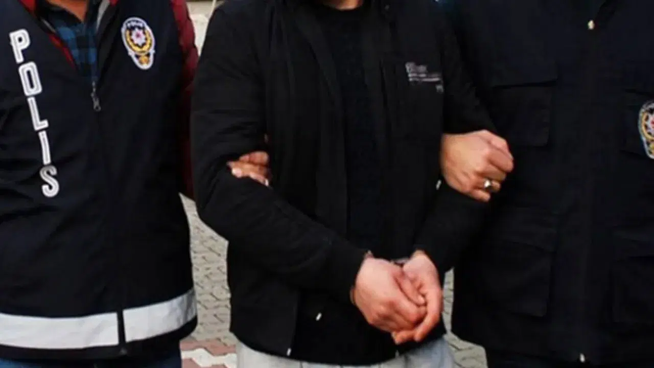 Diyarbakır merkezli 4 ilde dolandırıcılık operasyonu : 10 tutuklu