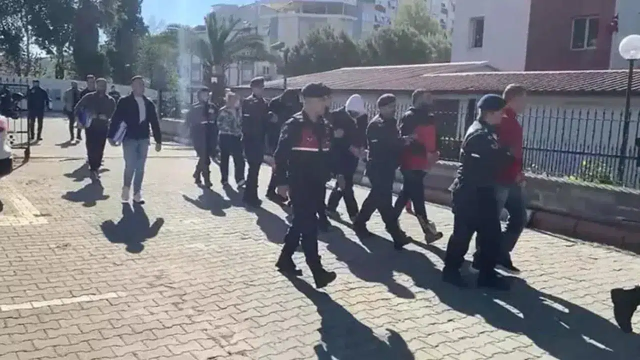 Aydın merkezli 7 ilde yasa dışı bahis operasyonu : 9 şüpheli gözaltında