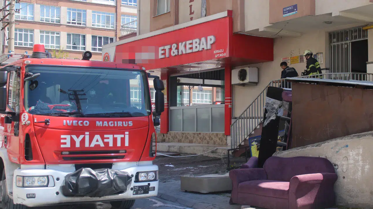 Kayseri'de lokantada yangın : Ekipler tarafından söndürüldü