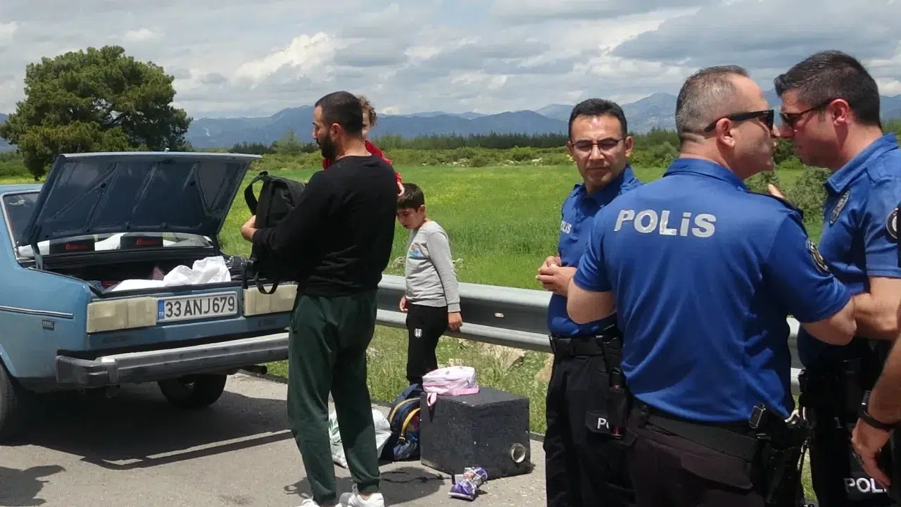 Mersin Anamur'da eşini öldüren zanlı tutuklandı : Kaçarken Antalya'da yakalanmıştı