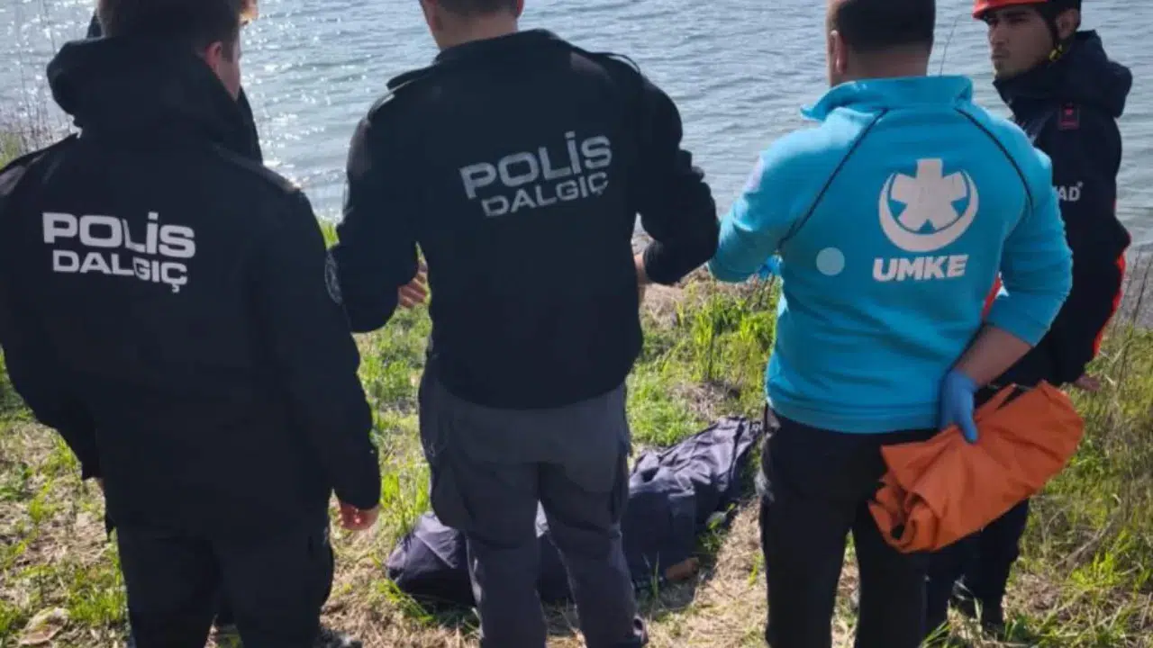 Adıyaman'da Atatürk Barajı'na giren 89 yaşındaki adam boğuldu