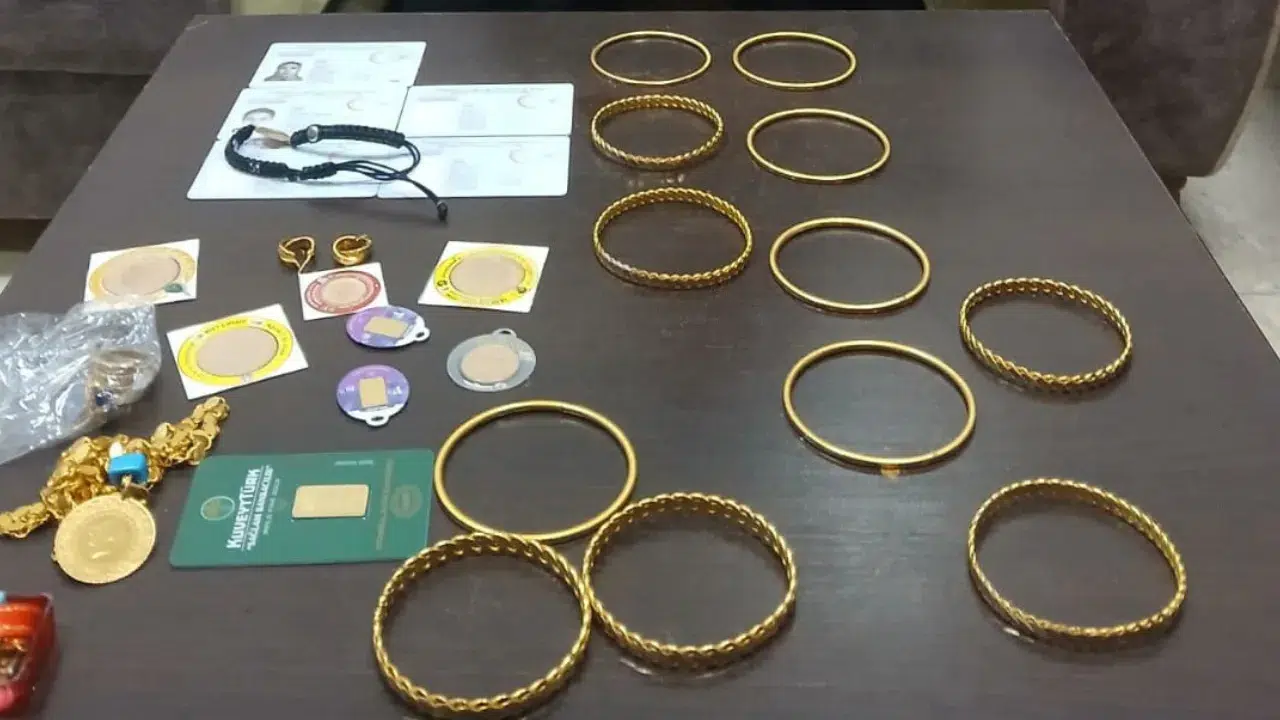 Diyarbakır’da otobüste unutulan altın dolu çanta sahibine teslim edildi